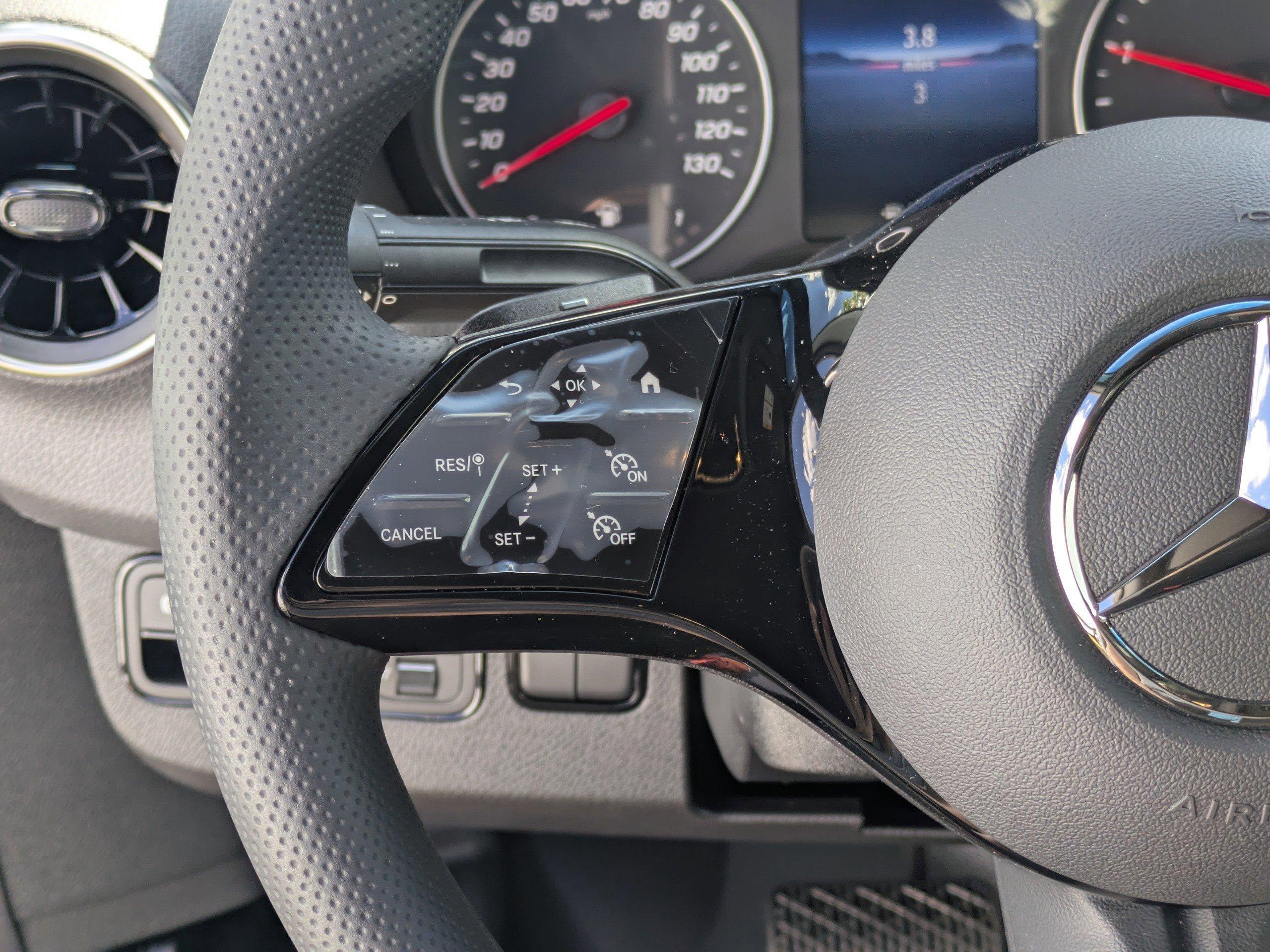 Mercedes-Benz Sprinter Cargo Van 170 Wb Rwd Van - Thumbnail 16