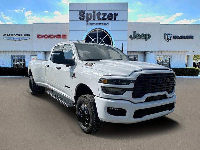 Ram 3500 Big Horn Crew Cab 4X4 8' Box - View 1