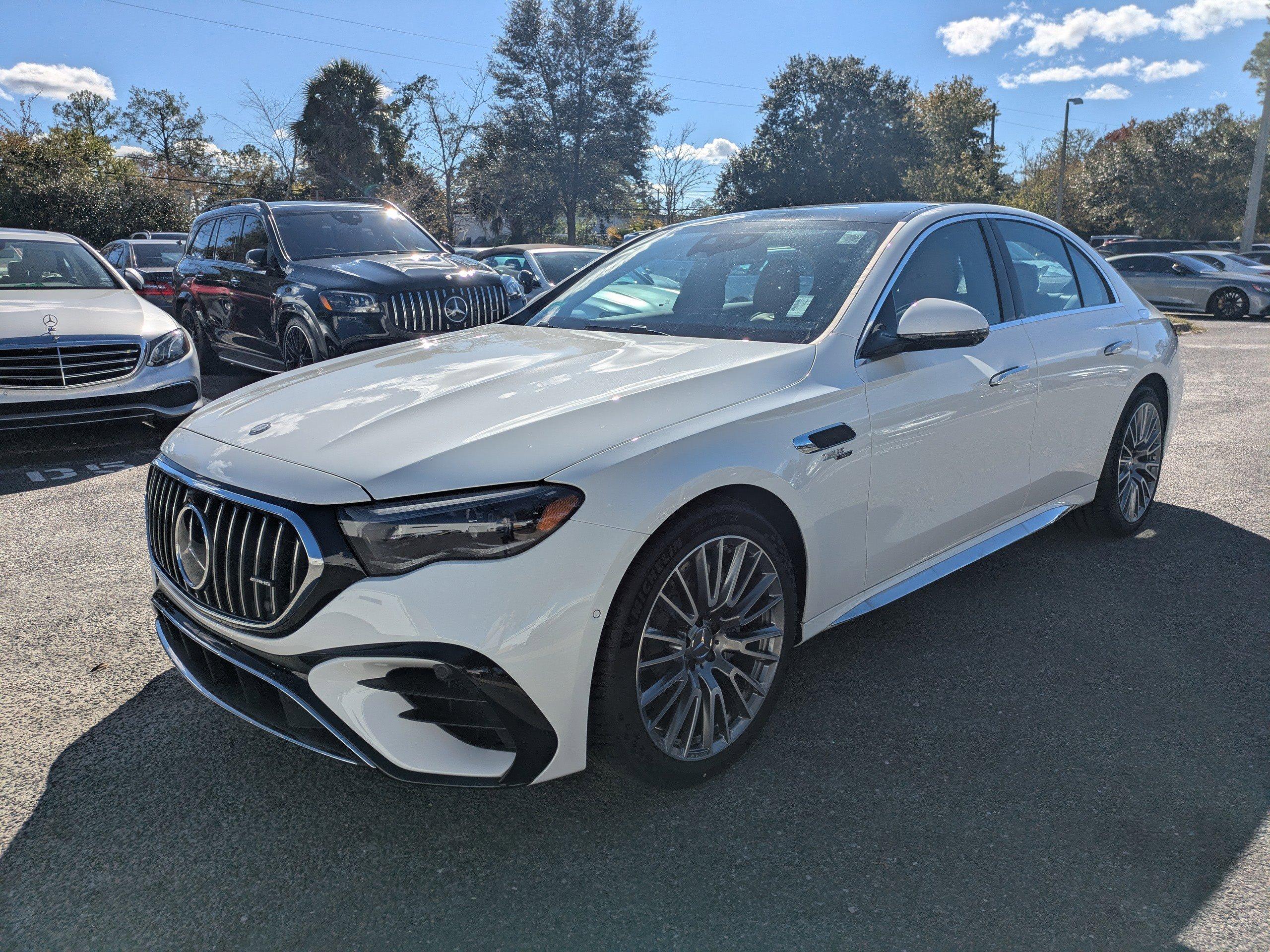 Mercedes-Benz Sedan Amg® E 53 E 4Matic®+ With Navigation & Awd - Thumbnail 10