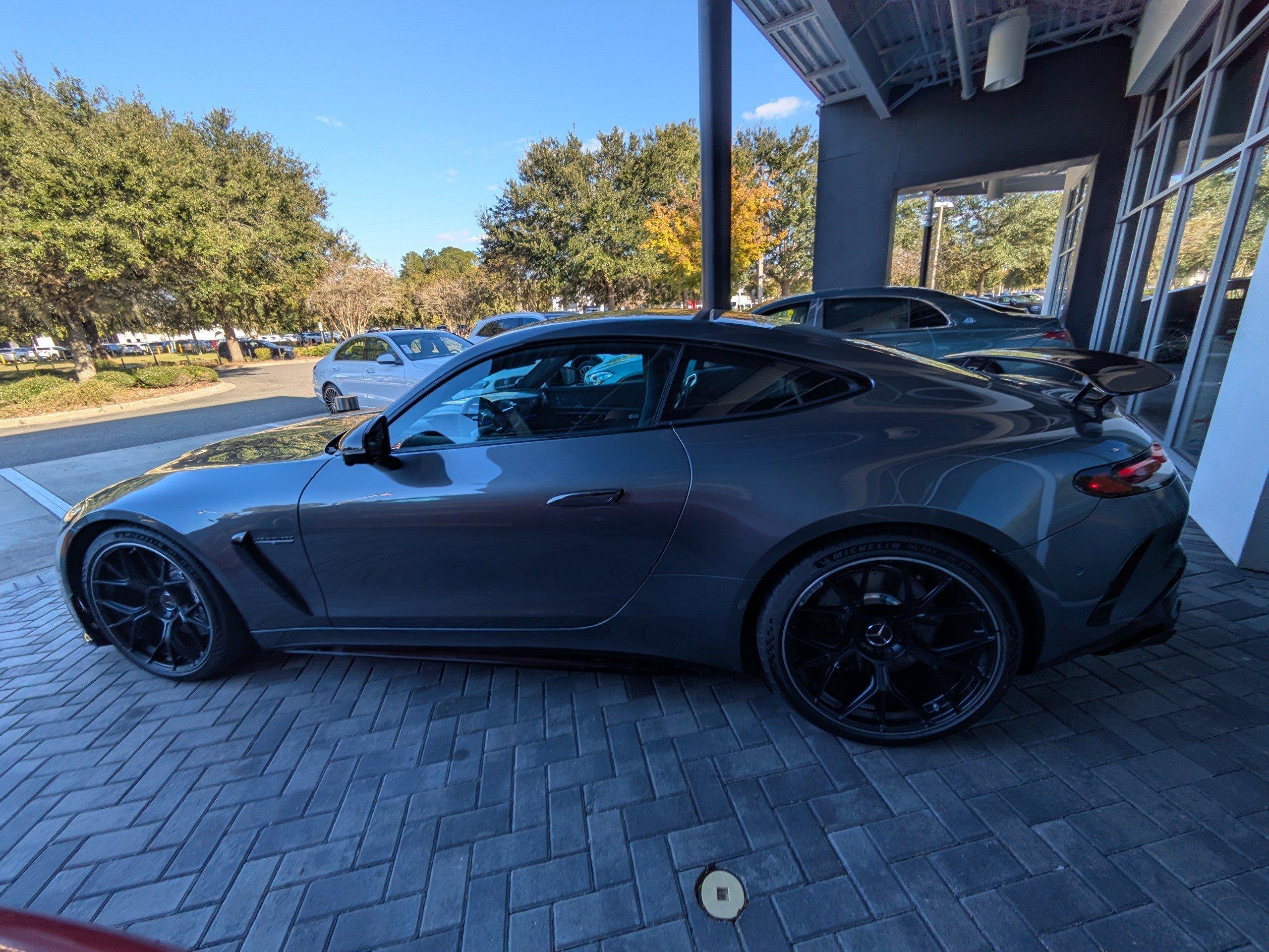 Mercedes-Benz Amg® Gt Coupe 63 Coupe With Navigation & Awd - Thumbnail 9