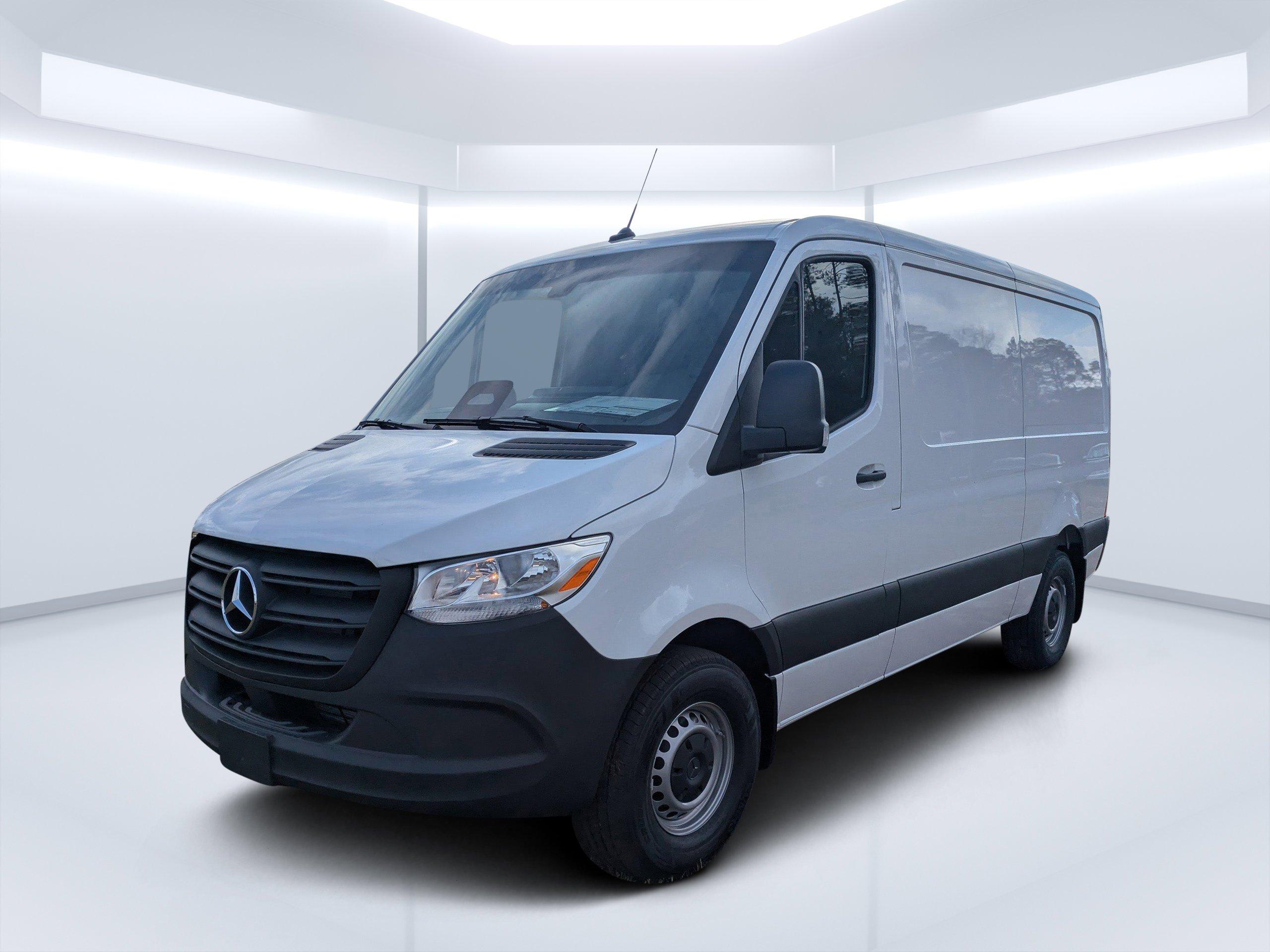 Mercedes-Benz Sprinter Cargo Van 144 Wb Rwd Van - Thumbnail 10