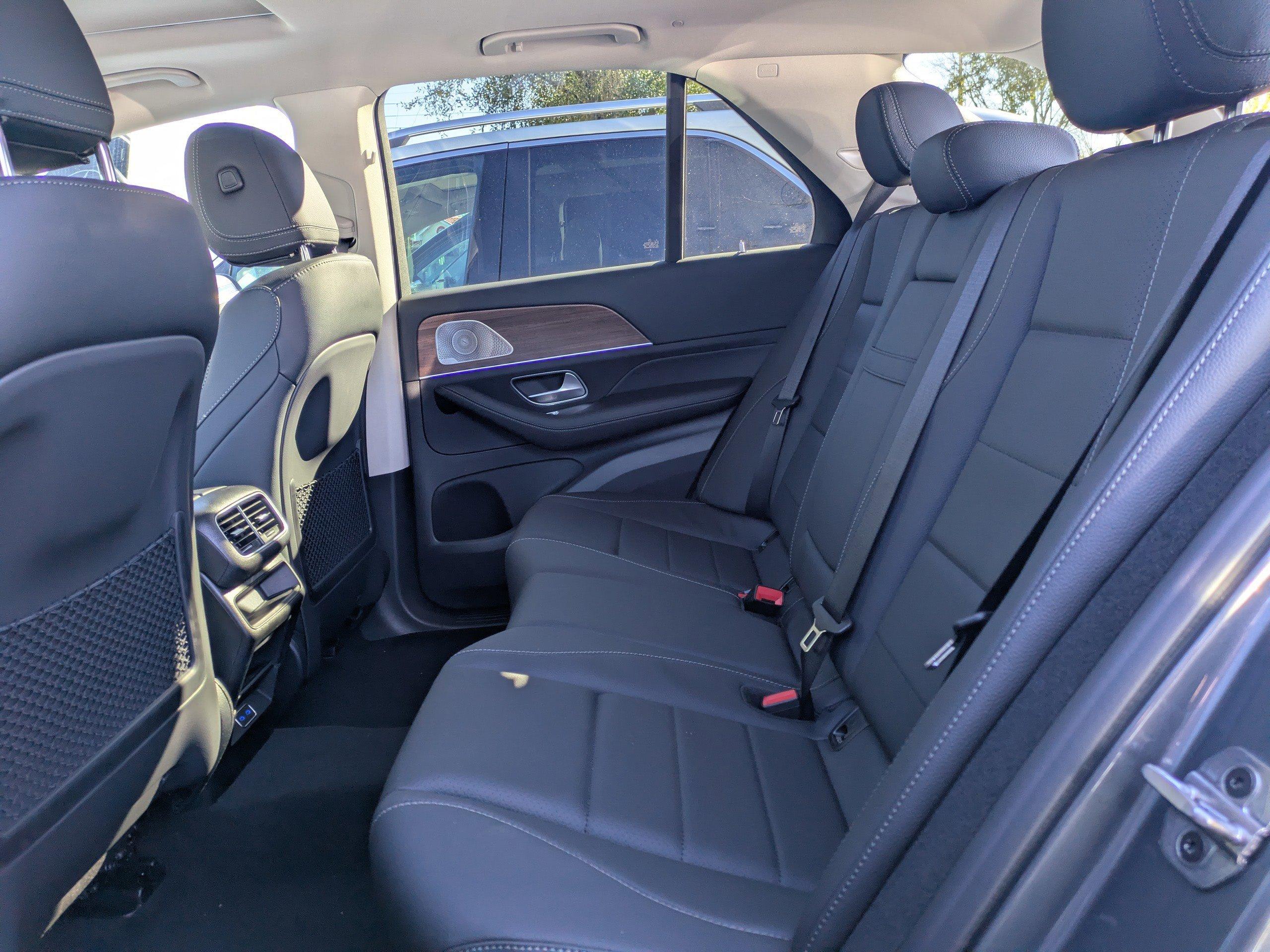 Mercedes-Benz Gle Suv 350 With Navigation - Thumbnail 15