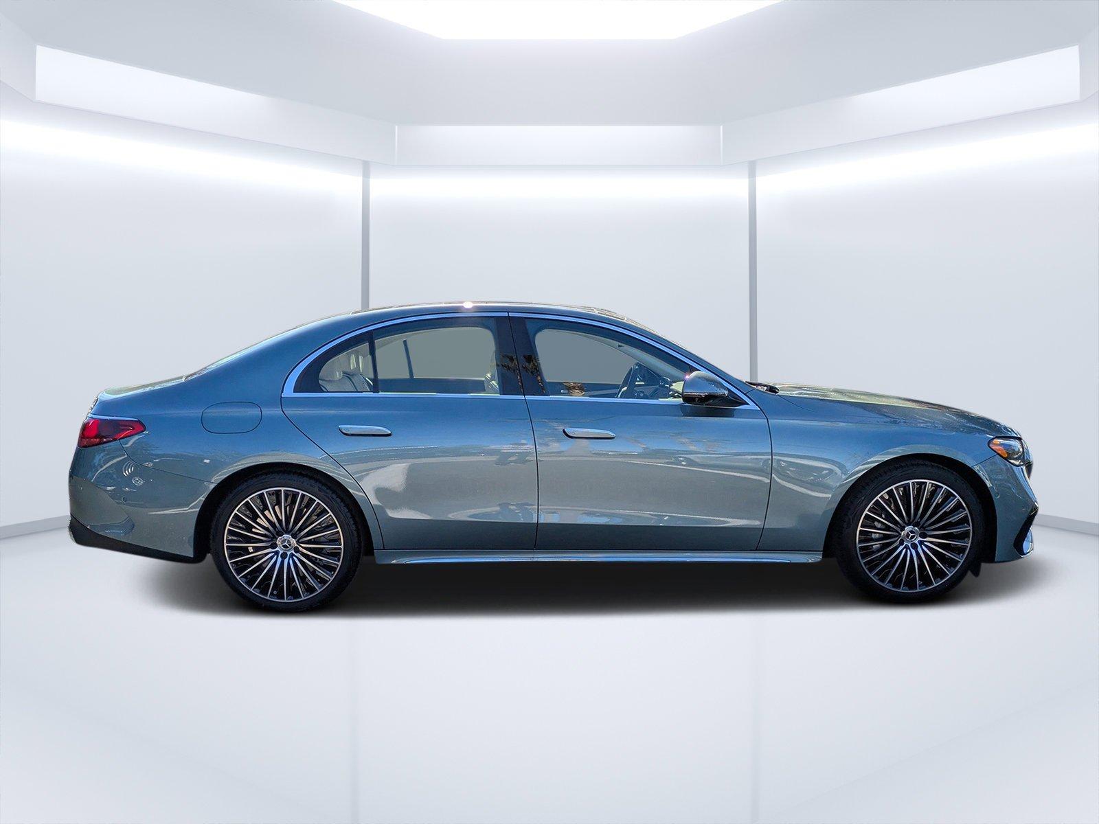 Mercedes-Benz Sedan E 450 With Navigation & Awd - Thumbnail 6