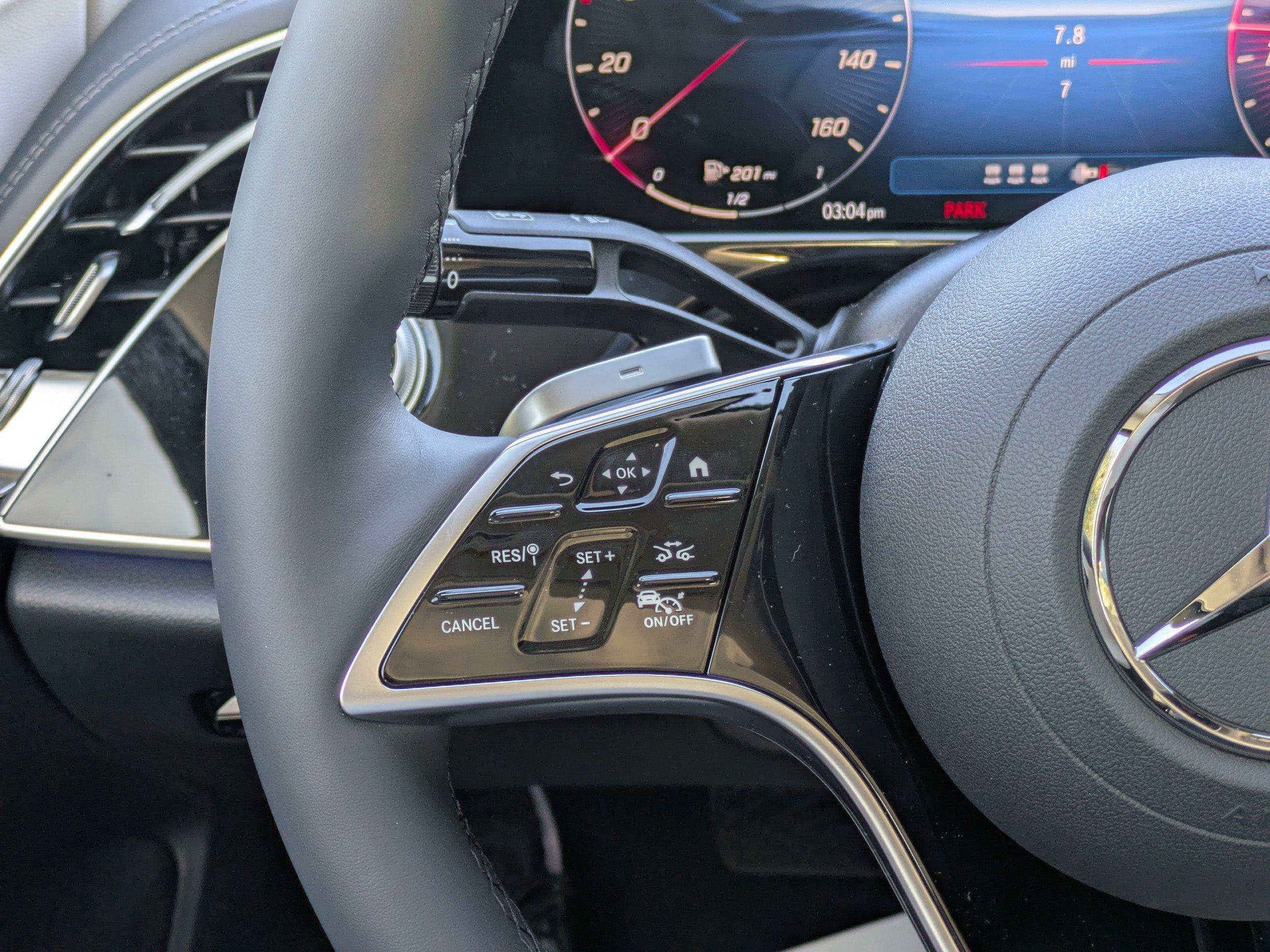 Mercedes-Benz Sedan E 450 With Navigation & Awd - Thumbnail 18