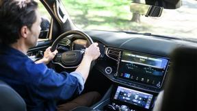 Jeep Wagoneer S Limited - Thumbnail 10