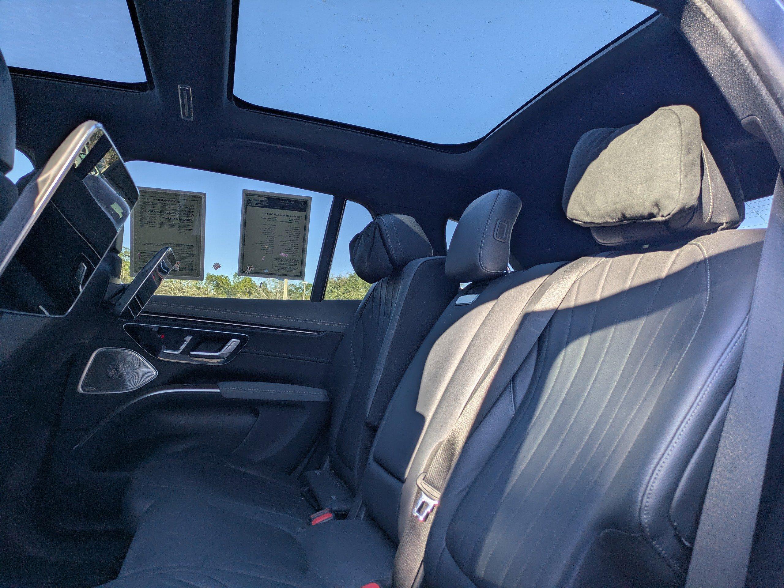 Mercedes-Benz Eqs Sport Utility 580 With Navigation & Awd - Thumbnail 15