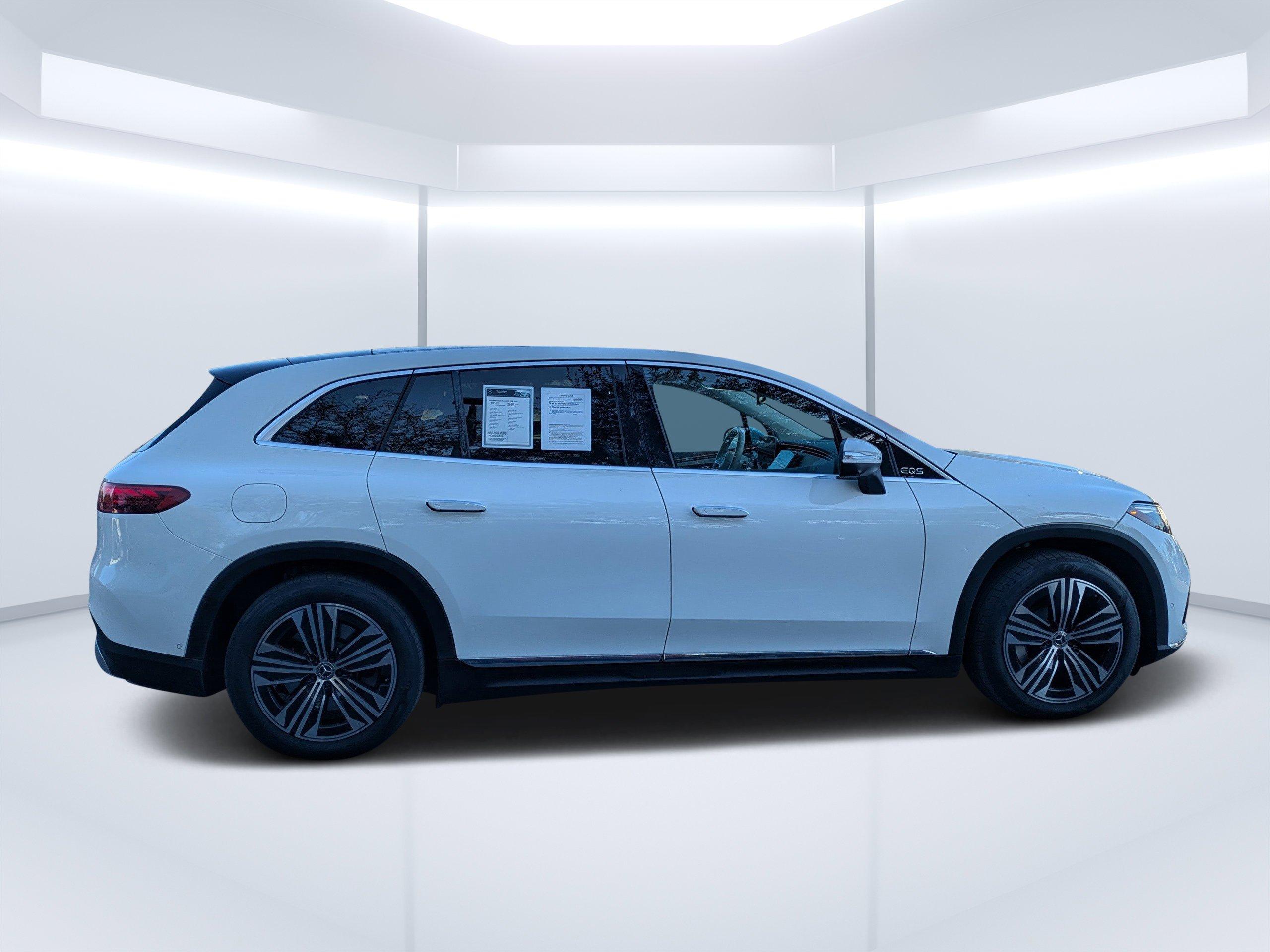 Mercedes-Benz Eqs Sport Utility 450+ With Navigation - Thumbnail 6