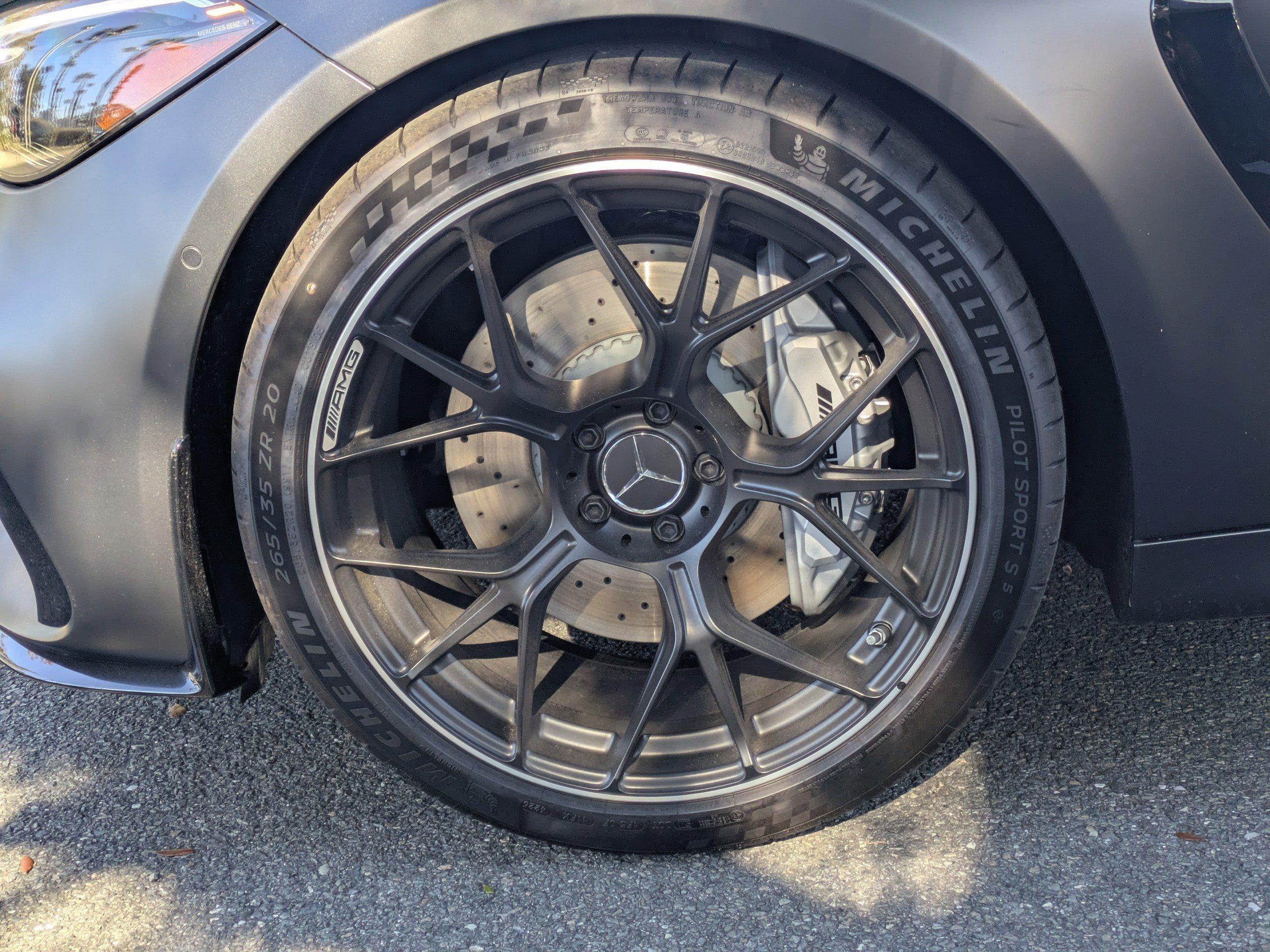 Mercedes-Benz Cle Convertible Amg® 53 4Matic®+ Cabriolet With Navigation & Awd - Thumbnail 4