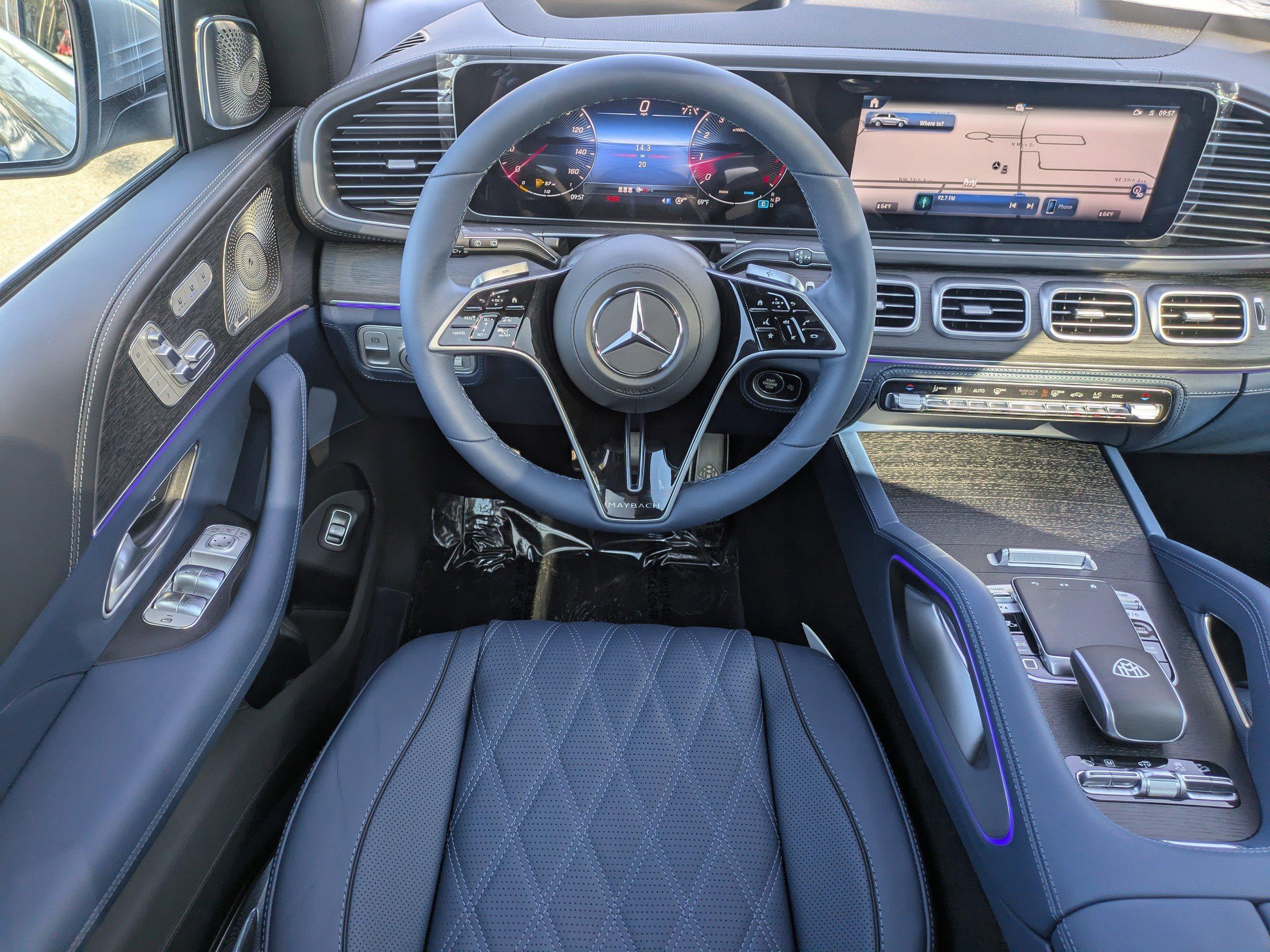 Mercedes-Benz Gls Suv Maybach 600 With Navigation & Awd - Thumbnail 19