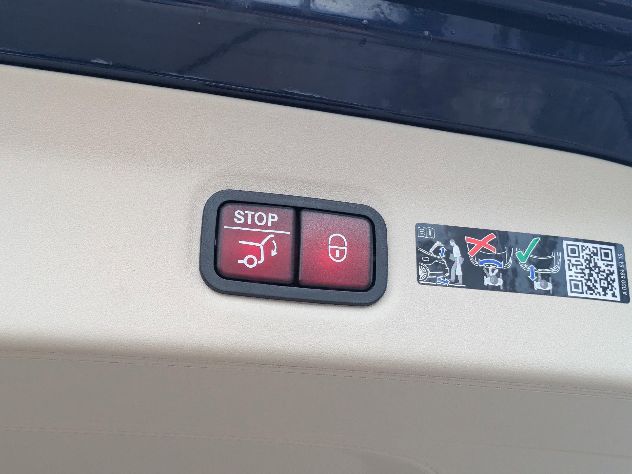 Mercedes-Benz Gls Suv Maybach 600 With Navigation & Awd - Thumbnail 14