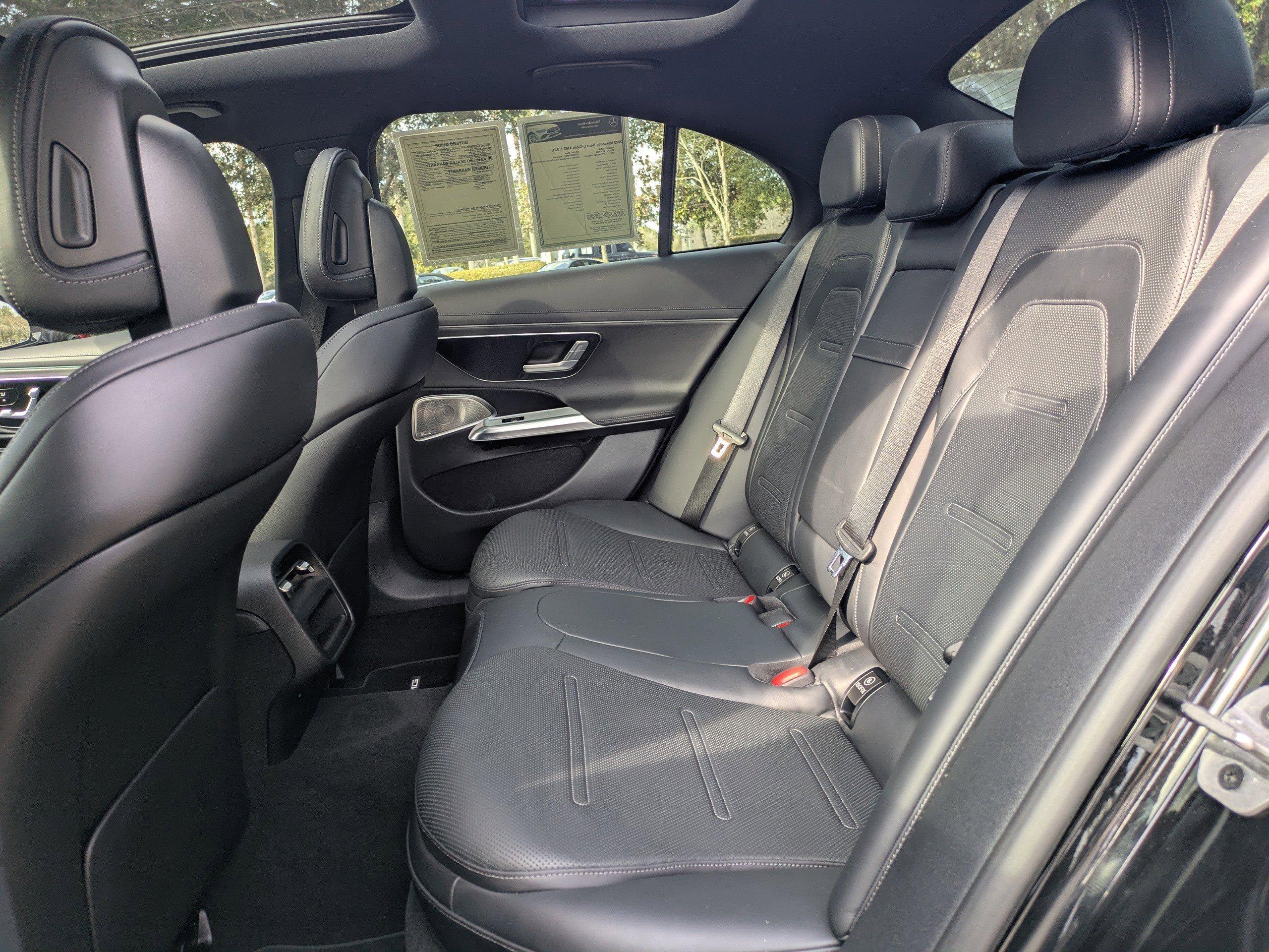 Mercedes-Benz 4Dr Car Amg® E 53 E With Navigation & Awd - Thumbnail 16