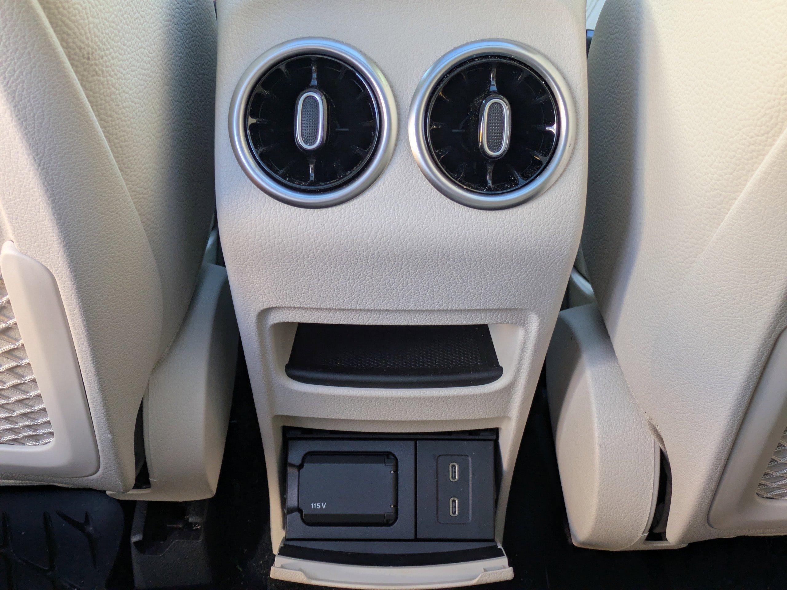 Mercedes-Benz Glb 250 Fwd Sport Utility - Thumbnail 14