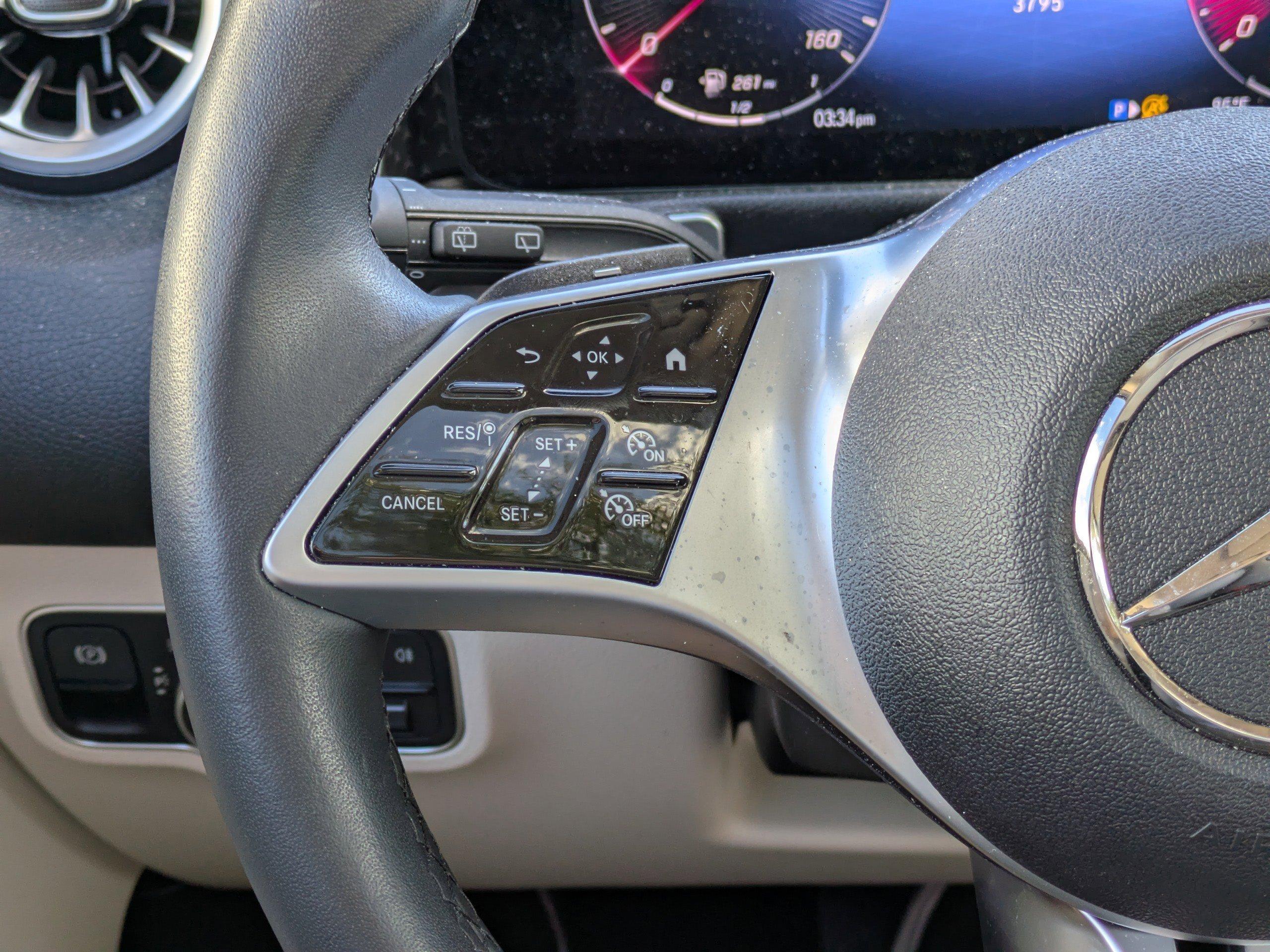 Mercedes-Benz Glb 250 Fwd Sport Utility - Thumbnail 16