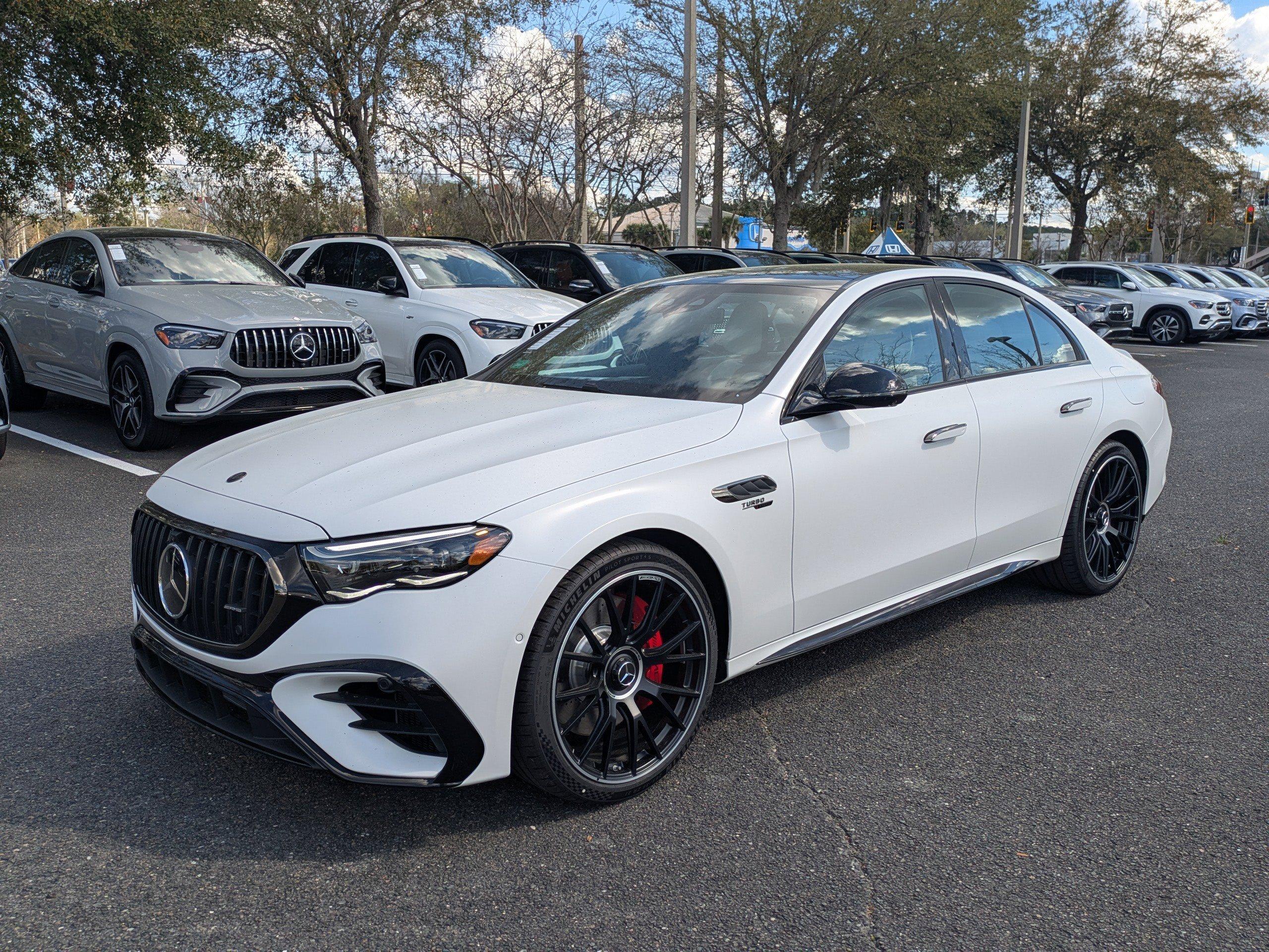 Mercedes-Benz Sedan Amg® E 53 E 4Matic®+ With Navigation & Awd - Thumbnail 11