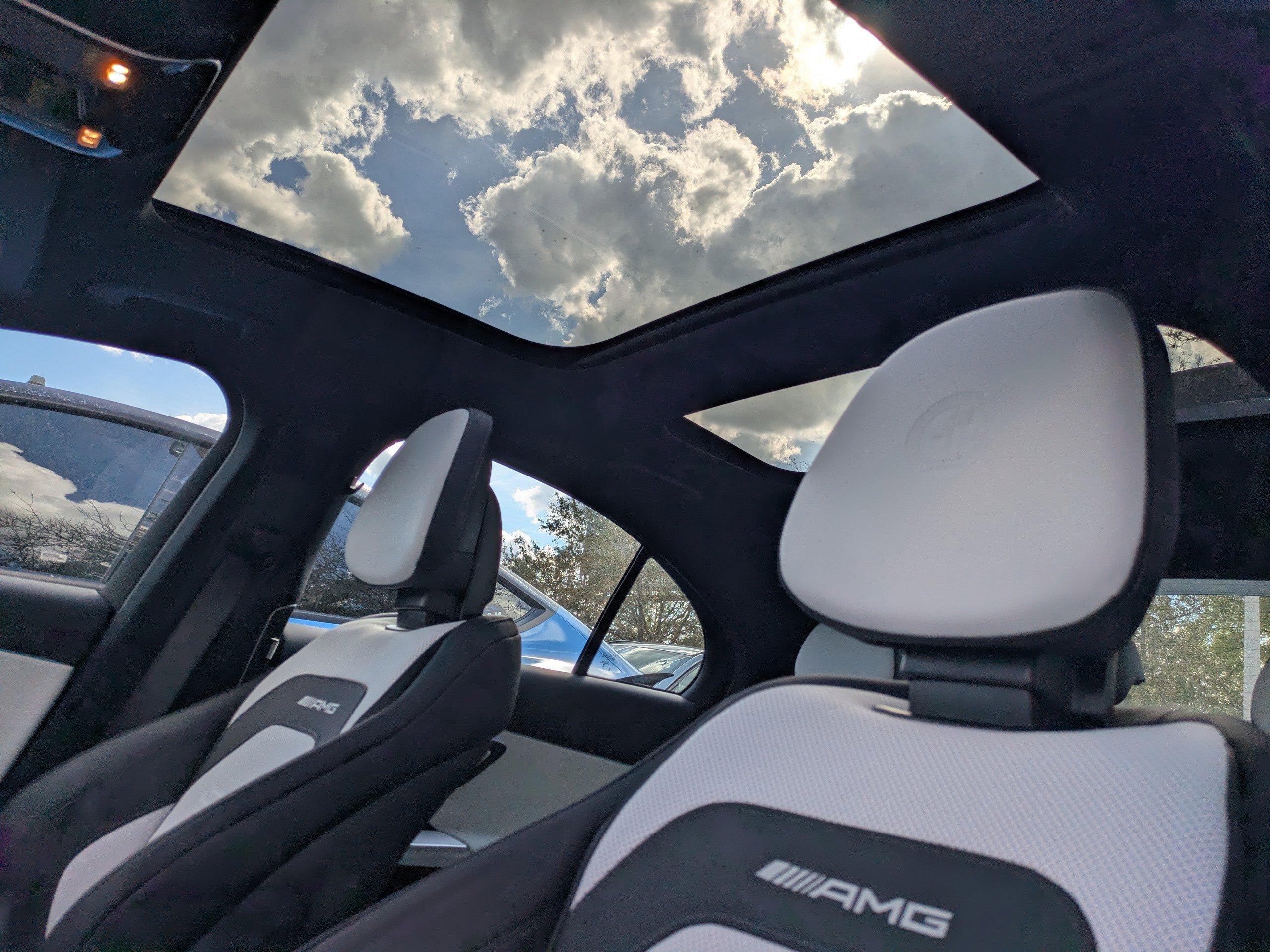 Mercedes-Benz Sedan Amg® E 53 E 4Matic®+ With Navigation & Awd - Thumbnail 5