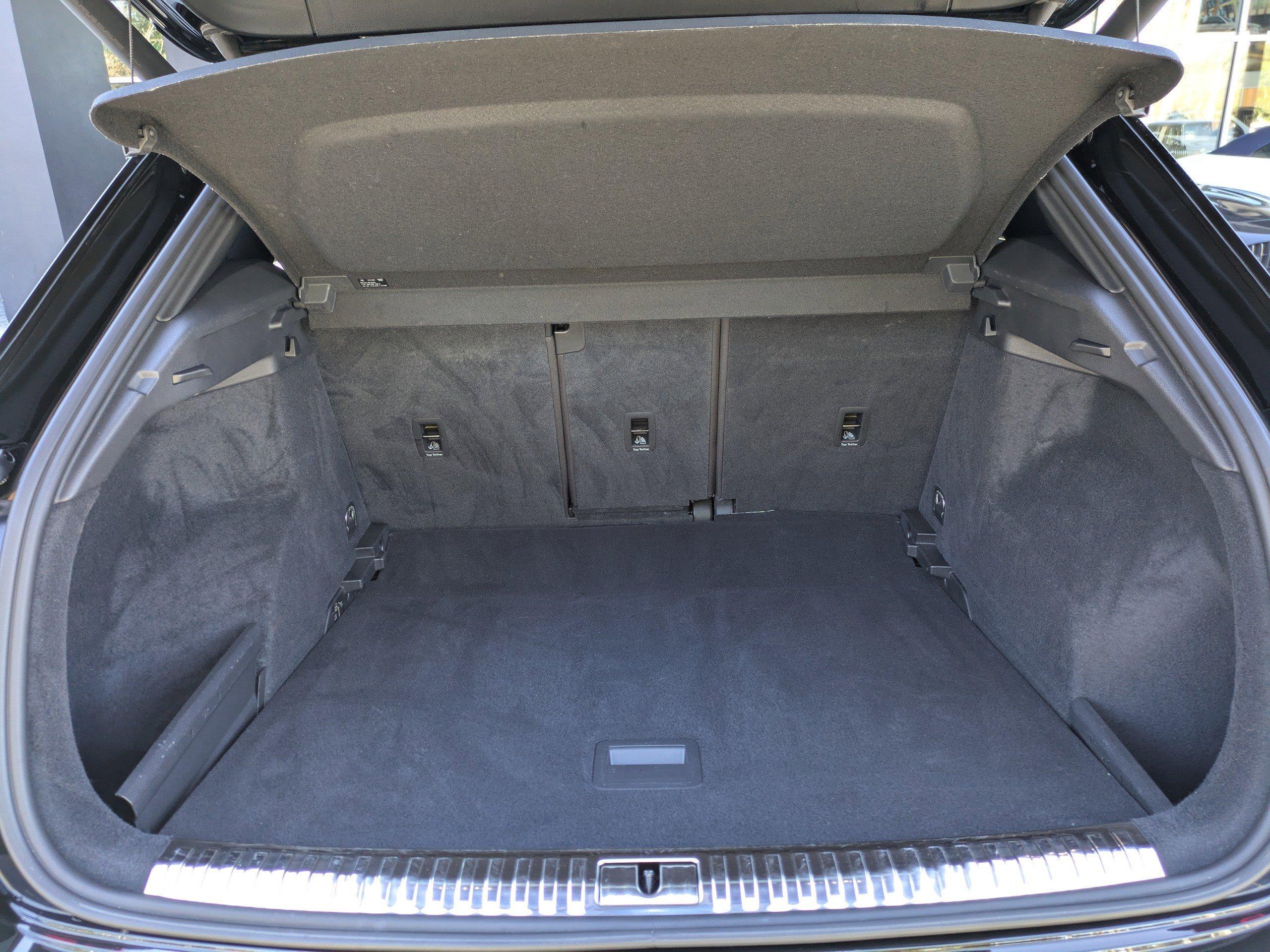 Audi Q3 Sport Utility S Line Premium Awd - Thumbnail 13