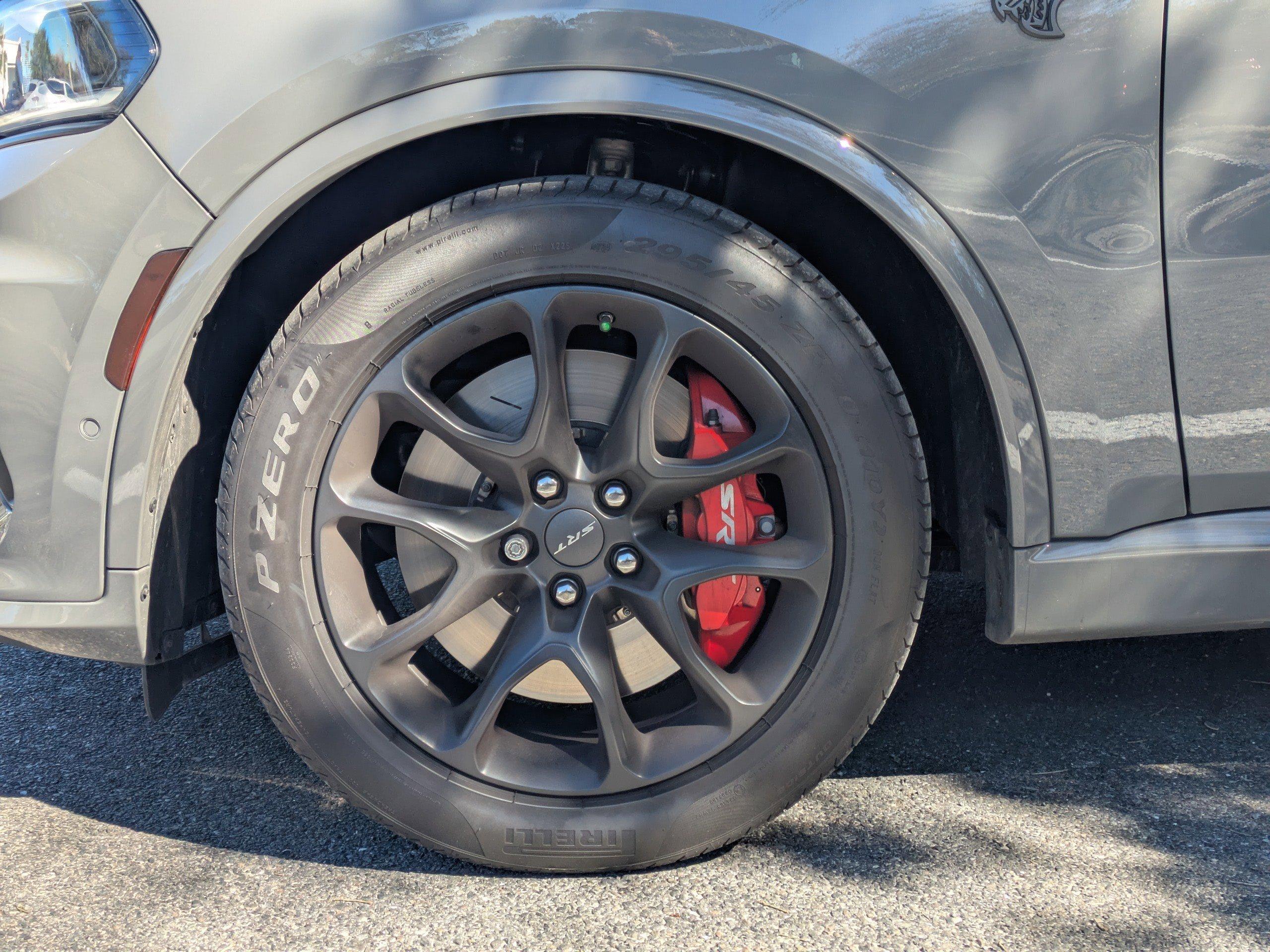 Dodge Durango Sport Utility Srt Hellcat Premium With Navigation & Awd - Thumbnail 4