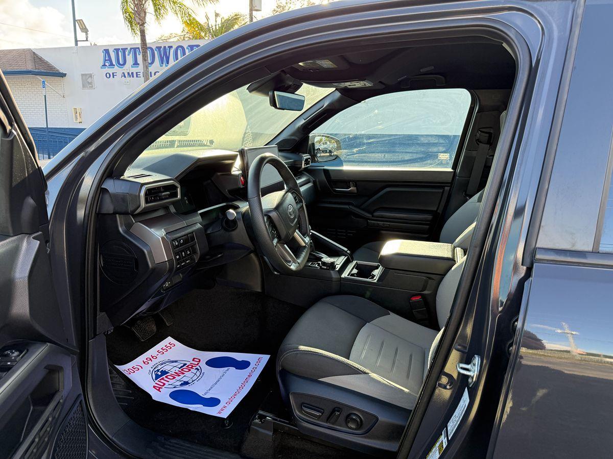 Toyota Tacoma 4Wd Trd Off Road Double Cab 5' Bed At (Natl) - Thumbnail 11