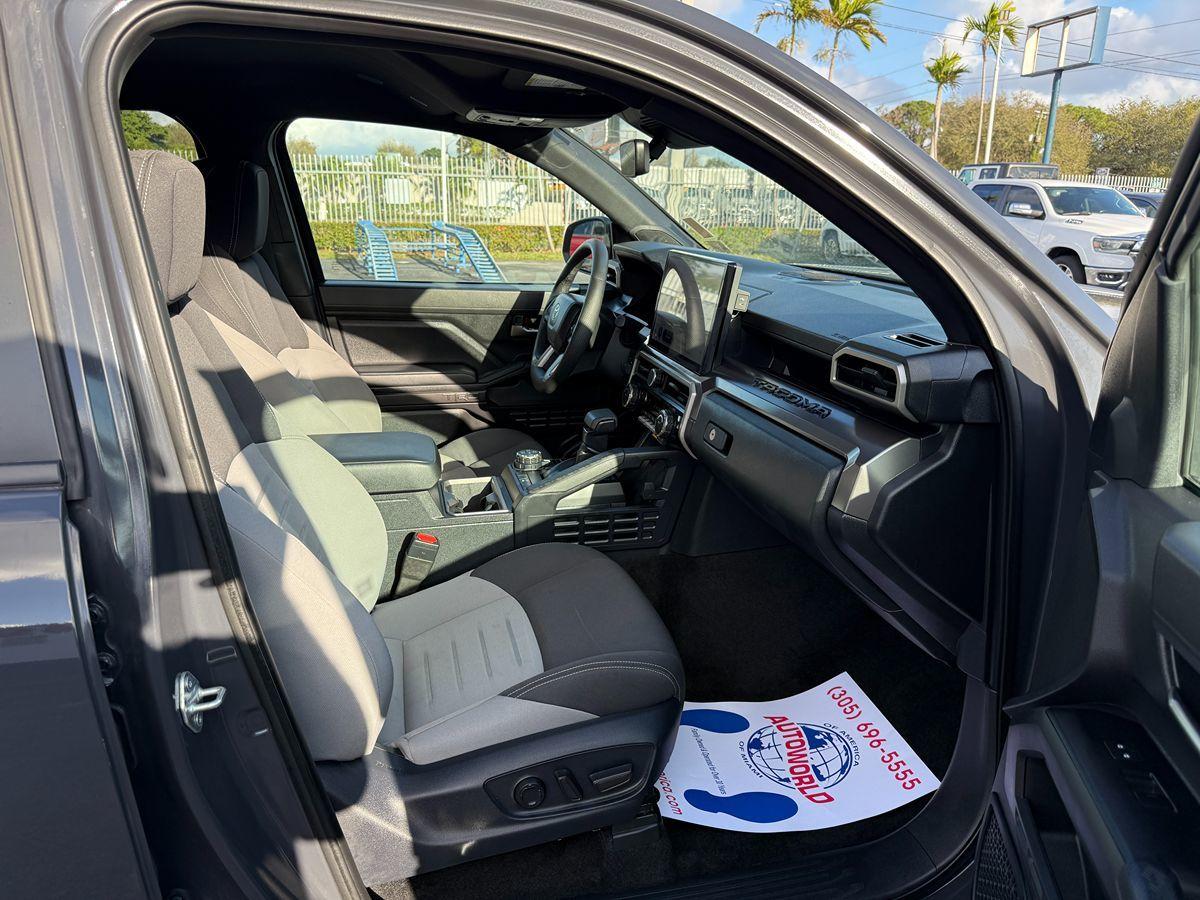 Toyota Tacoma 4Wd Trd Off Road Double Cab 5' Bed At (Natl) - Thumbnail 14