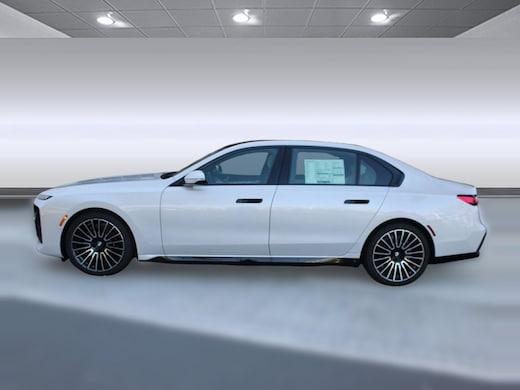 BMW Ix M60 Suv - Thumbnail 10