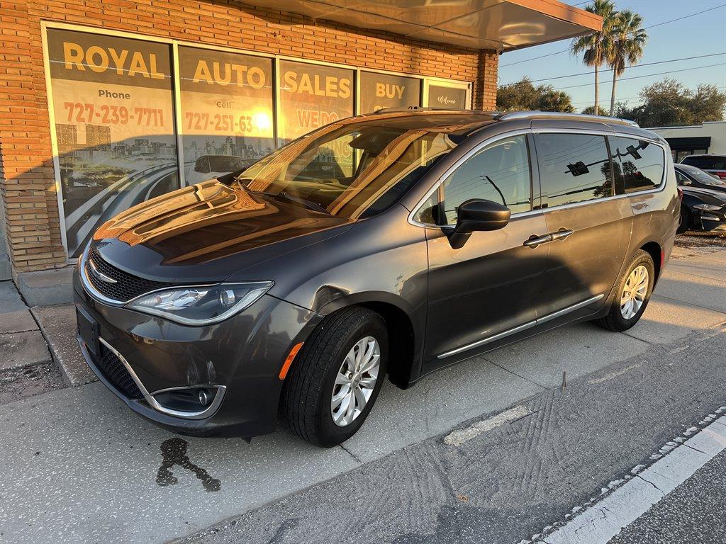 Chrysler 300 - Thumbnail 13