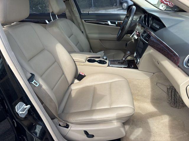 Mercedes-Benz C 250 - Thumbnail 16