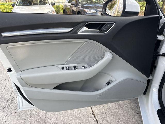 Audi A3 2.0T Premium Plus - Thumbnail 14