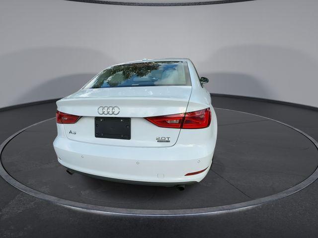 Audi A3 2.0T Premium Plus - Thumbnail 8