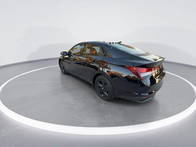 Hyundai Elantra Sel - Thumbnail 8