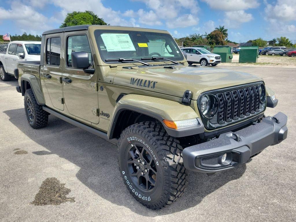 Jeep Gladiator Willys 4X4 - Thumbnail 3