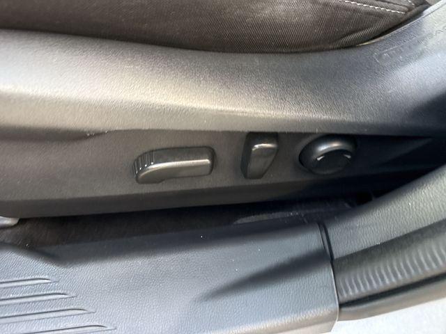 Subaru Outback Premium - Thumbnail 14
