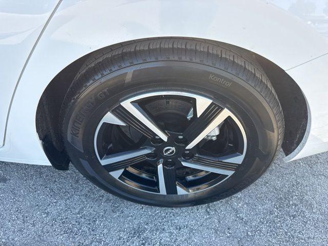 Nissan Sentra Sv - Thumbnail 8