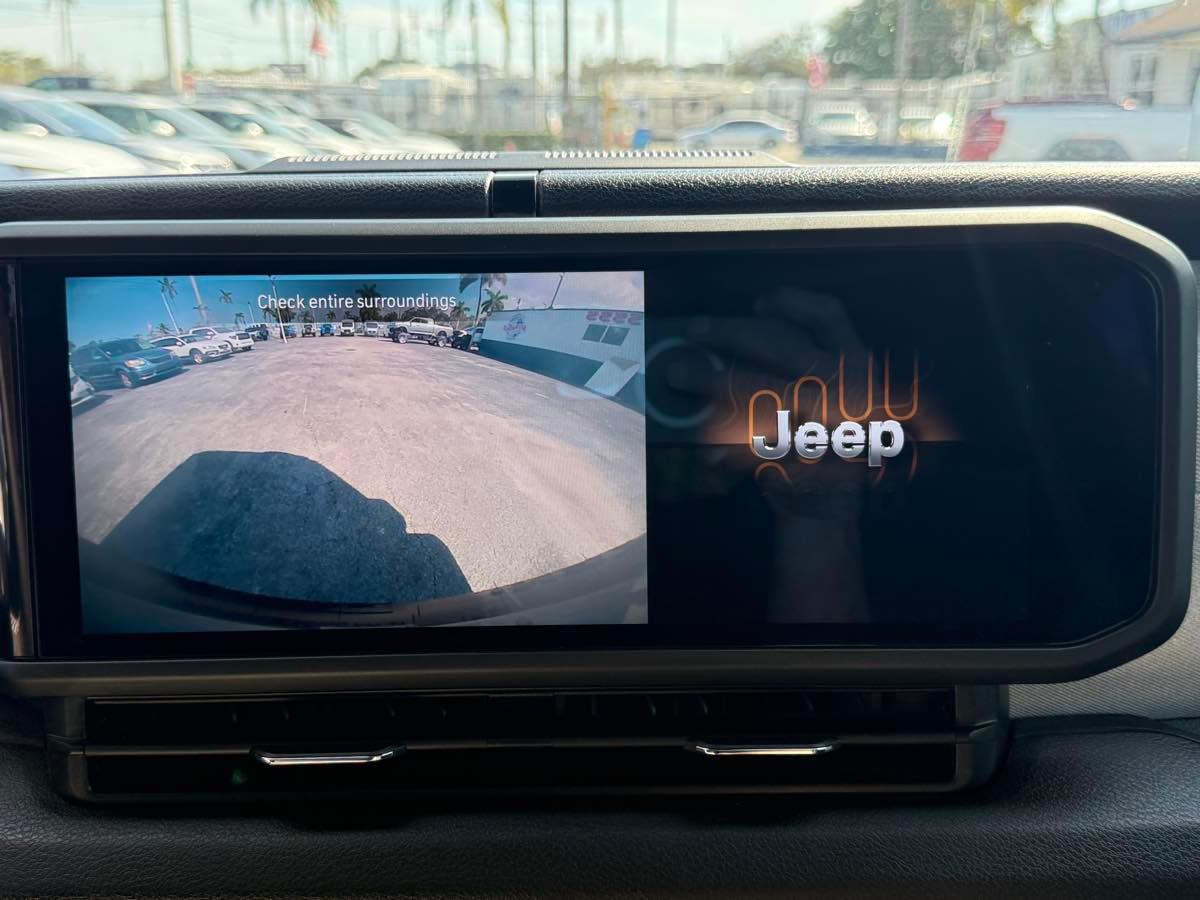 Jeep Wrangler Sport S 4 Door 4X4 - Thumbnail 20