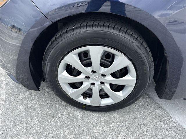 Toyota Corolla Le - Thumbnail 11