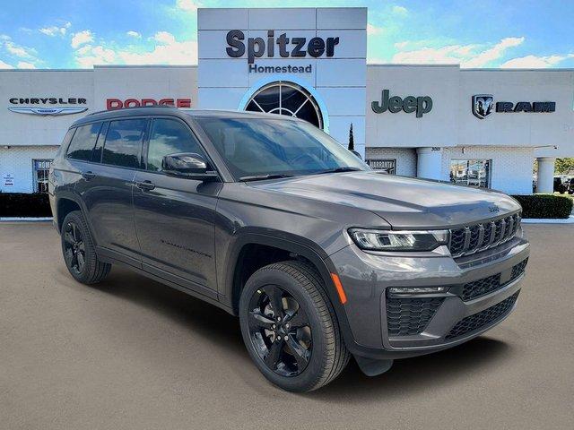 Jeep Grand Cherokee L Limited 4X4 - View 1