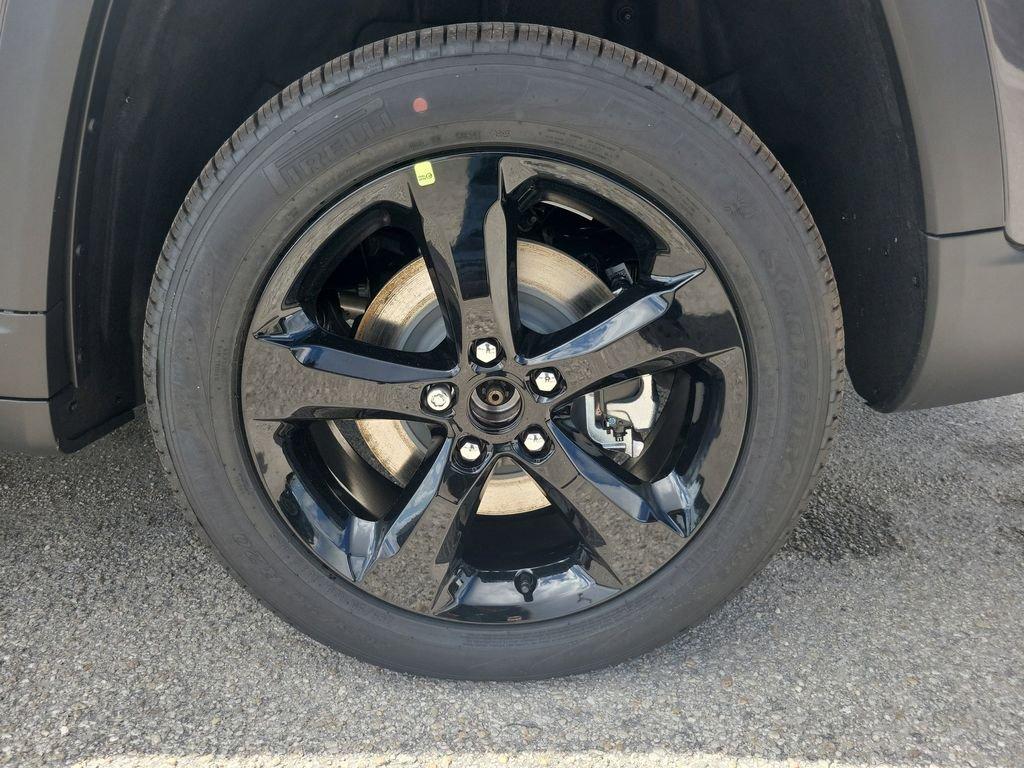 Jeep Grand Cherokee L Limited 4X4 - Thumbnail 10