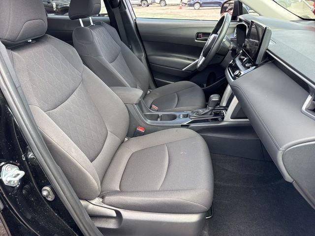 Toyota Corolla Cross Le - Thumbnail 14