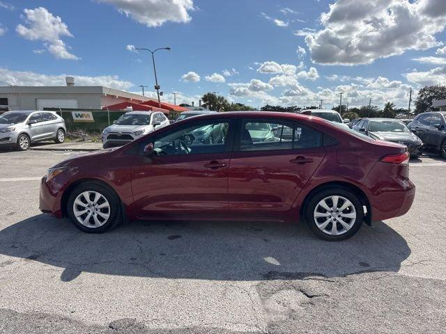 Toyota Corolla Le - Thumbnail 14