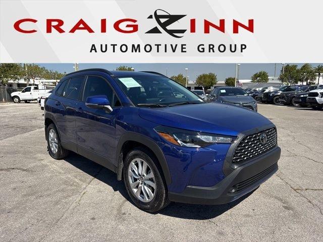 Toyota Corolla Cross Le - Thumbnail 8