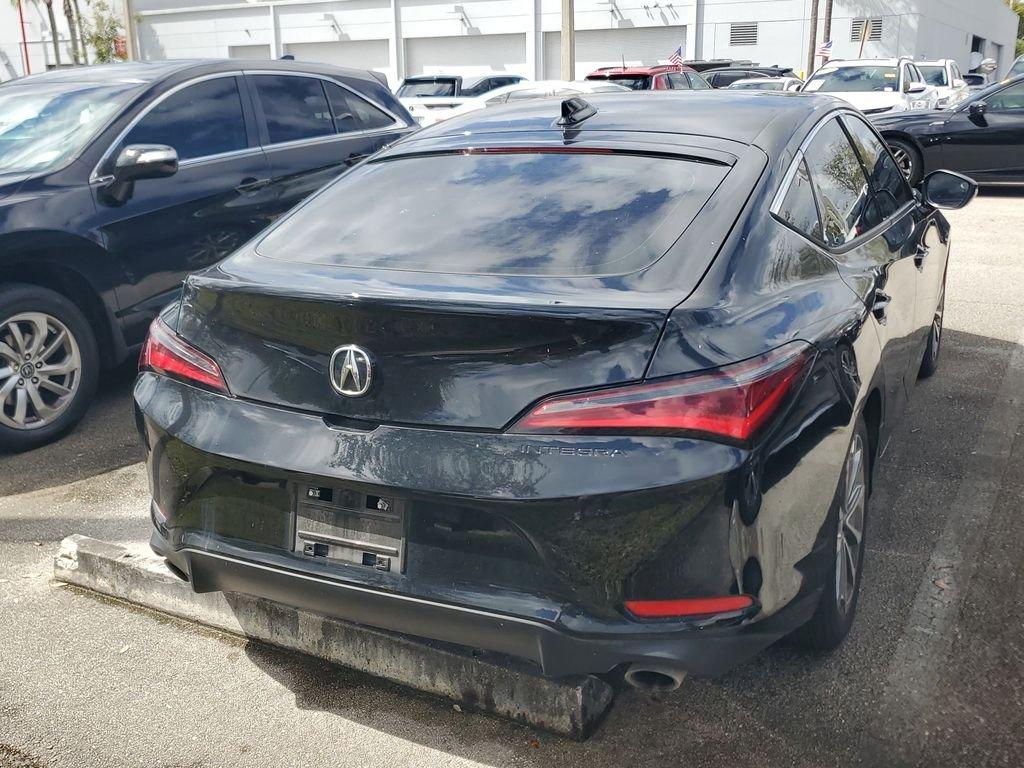 Acura Integra Base - Thumbnail 9