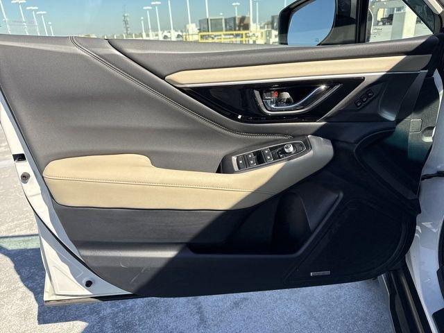 Subaru Outback Limited - Thumbnail 14