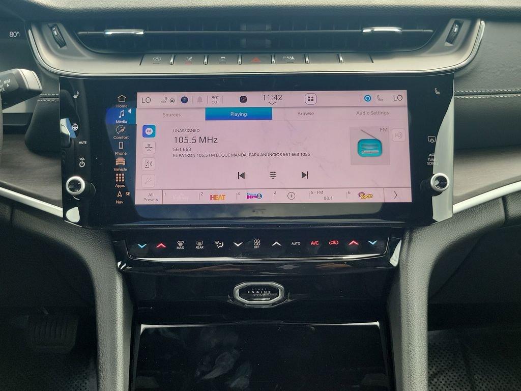 Jeep Grand Cherokee Limited 4X4 - Thumbnail 18