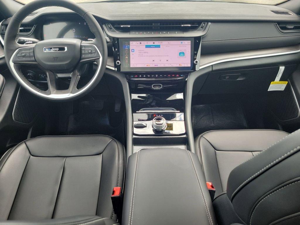 Jeep Grand Cherokee Limited 4X4 - Thumbnail 15