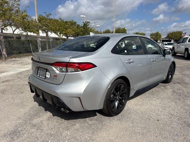 Toyota Corolla Hybrid Le - Thumbnail 16