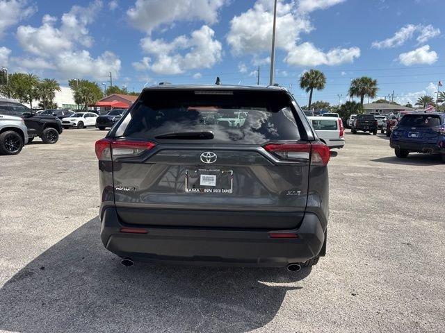 Toyota Rav4 Xle - Thumbnail 11