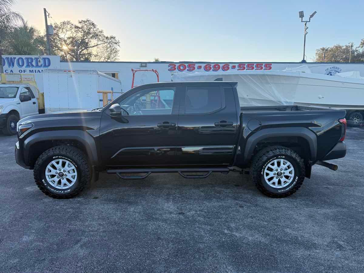 Toyota Tacoma 4Wd Sr Double Cab 5' Bed At - Thumbnail 6