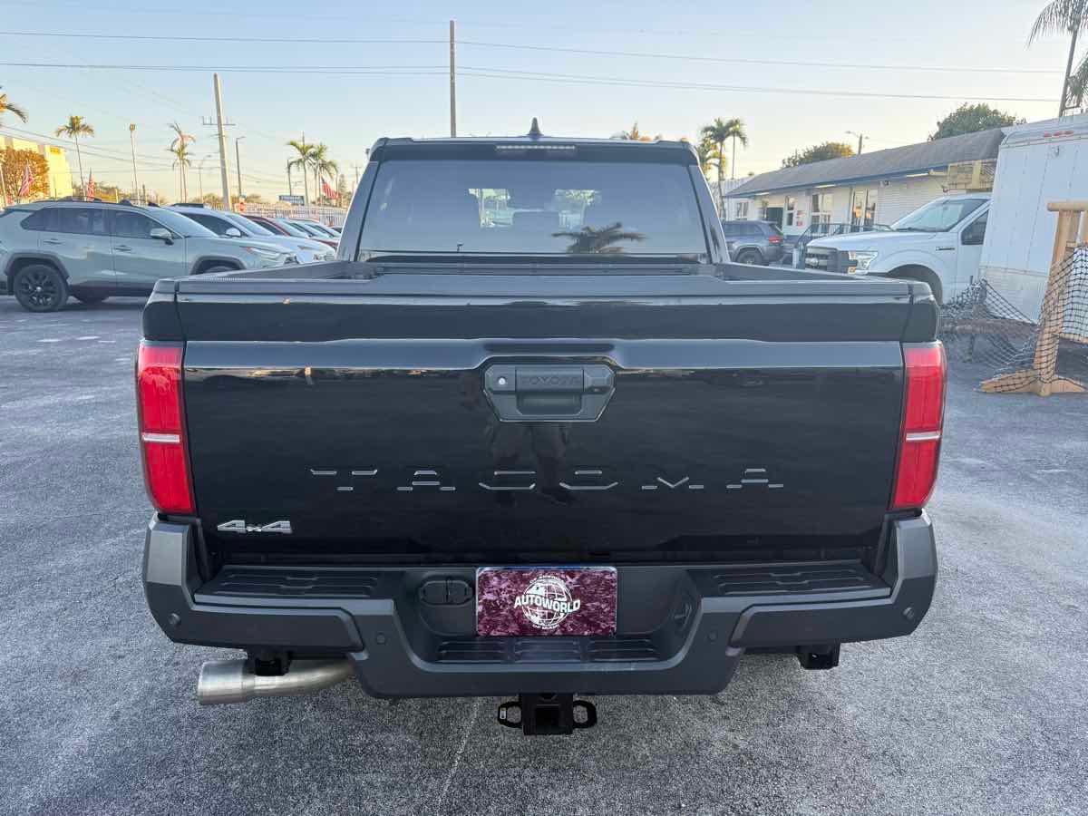 Toyota Tacoma 4Wd Sr Double Cab 5' Bed At - Thumbnail 8