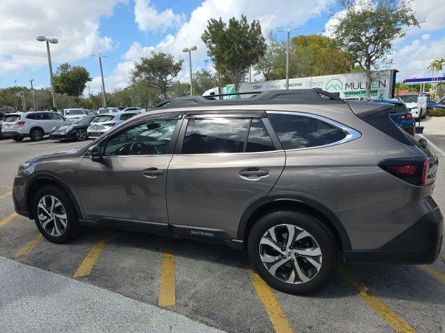 Subaru Outback Limited - Thumbnail 10