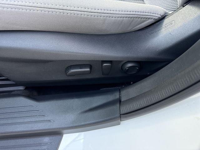 Subaru Legacy Premium - Thumbnail 19