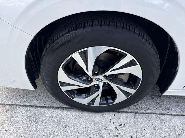 Subaru Legacy Premium - Thumbnail 17